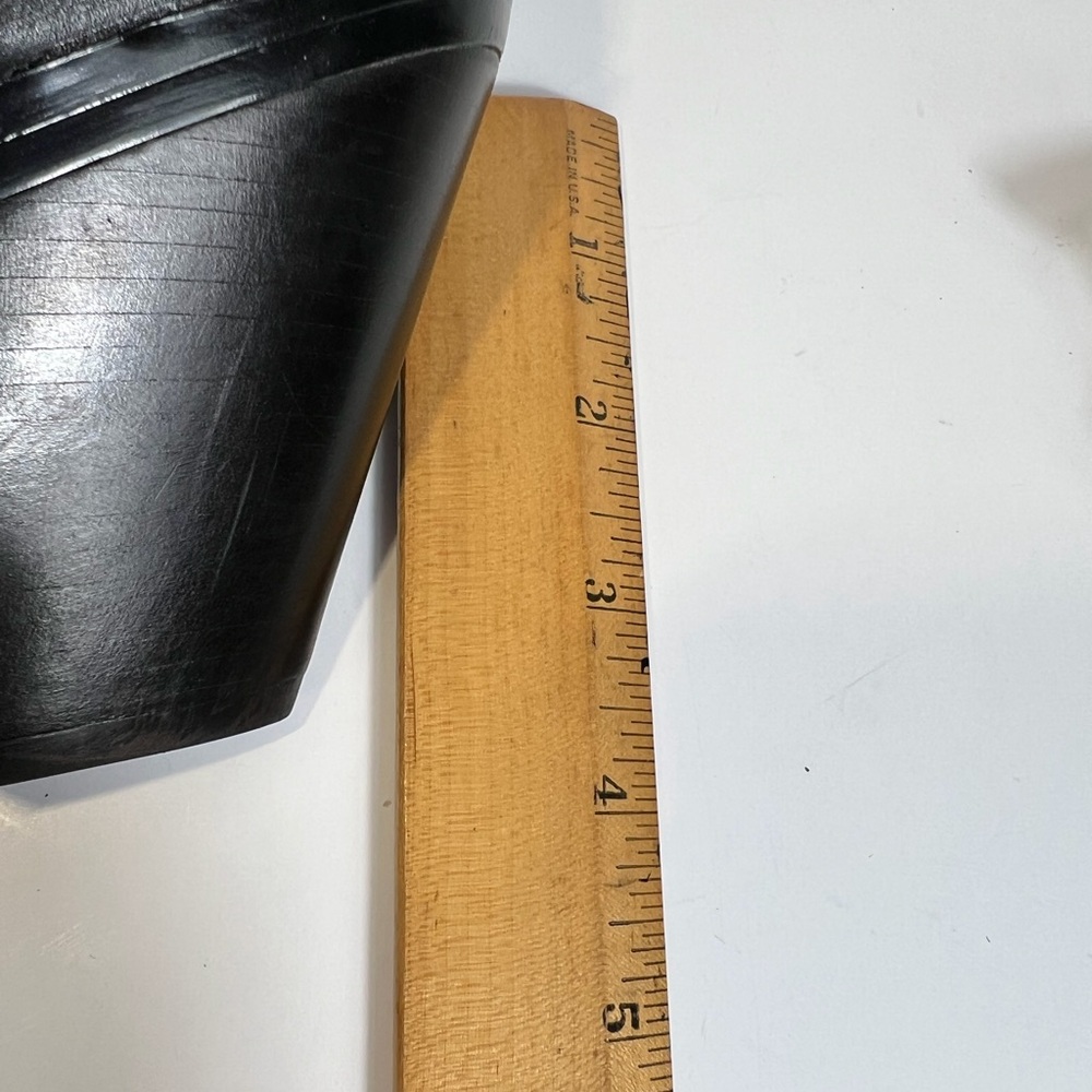 Vince Camuto Suraylin Black Leather Buckle Block Heel Sandals 8.5 Gladiator - Picture 14 of 14